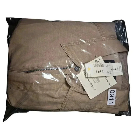 Eddie Bauer Mens XL Long sleeve Tan Khaki Button Down Pocket Shirt - Picture 15 of 15